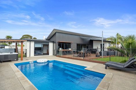 Photo of property in 6 Omapere Lane, Pyes Pa, Tauranga, 3112