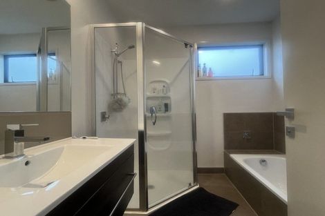 Photo of property in 1 Stockyard Crescent, Pukekohe, 2120