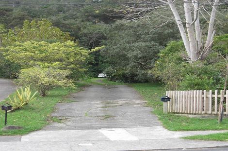 Photo of property in 31 Lowry Crescent, Stokes Valley, Lower Hutt, 5019