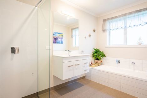 Photo of property in 20 Peel Street, Geraldine, 7930