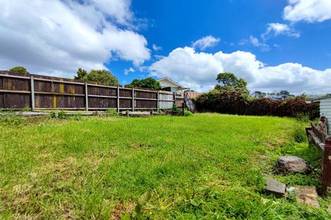 Photo of property in 4 Contessa Drive, Glenfield, Auckland, 0629