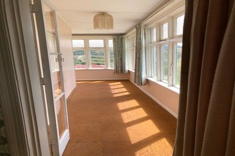 Photo of property in 35 Scotland Terrace, Green Island, Dunedin, 9018