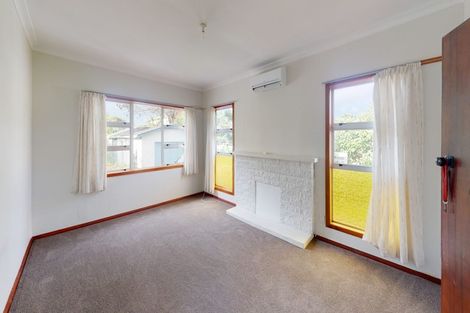 Photo of property in 11 Nikau Street, Tawhero, Whanganui, 4501