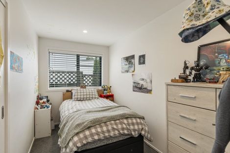 Photo of property in 32a Tokomaru Street, Welbourn, New Plymouth, 4312