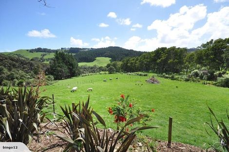 Photo of property in 323 Taylor Road, Waimauku, 0882
