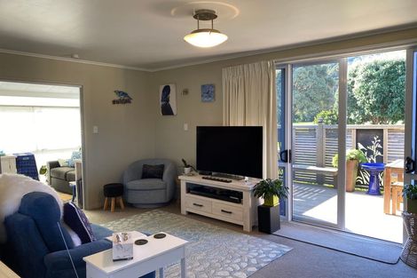 Photo of property in 33 West Crescent, Te Puru, Thames, 3575
