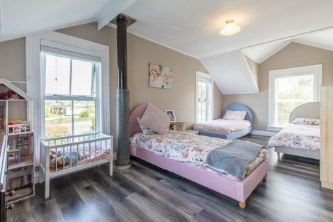 Photo of property in Dippers Halll, 28 Bell Street, Otane, 4202