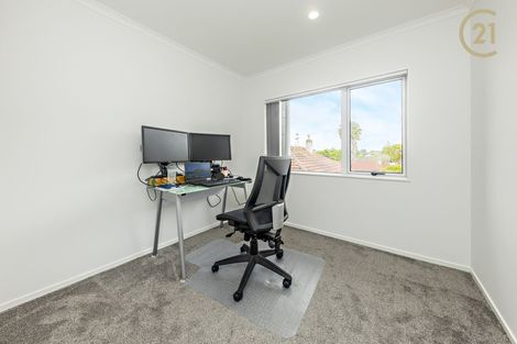 Photo of property in 14 Buller Crescent, Manurewa, Auckland, 2102