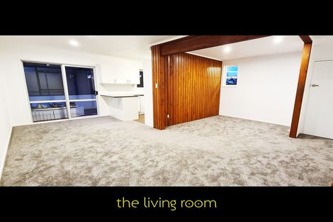 Photo of property in 302 Lincoln Road, Henderson, Auckland, 0610