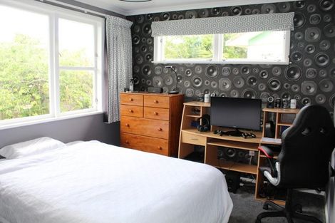 Photo of property in 18 Slacks Road, Awapuni, Palmerston North, 4412