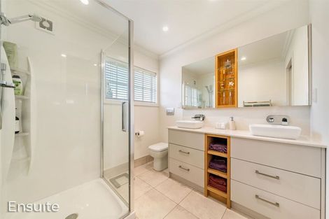 Photo of property in 33 Saint Columbans Grove, Boulcott, Lower Hutt, 5010