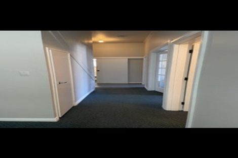Photo of property in 8 Kenwyn Terrace, Newtown, Wellington, 6021