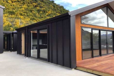 Photo of property in 26 Flynn Lane, Arrowtown, 9302