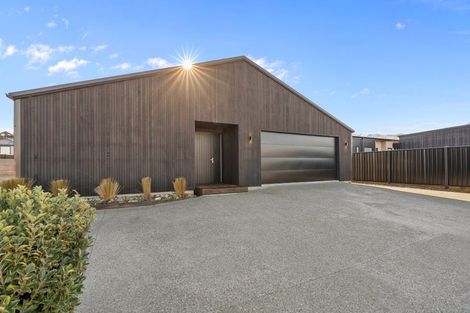 Photo of property in 53 Timsfield Drive, Lake Hawea, 9382