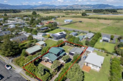 Photo of property in 73 Atkinson Avenue, Otaki Beach, Otaki, 5512