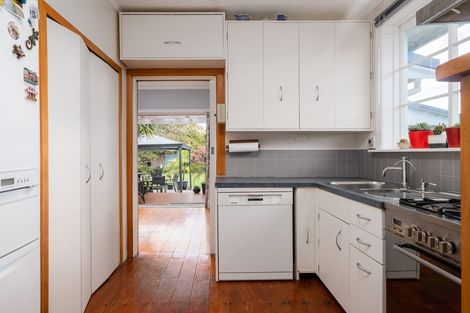 Photo of property in 18 Willow Street, Mangapapa, Gisborne, 4010