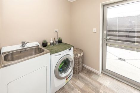 Photo of property in 118a Heads Road, Gonville, Whanganui, 4501