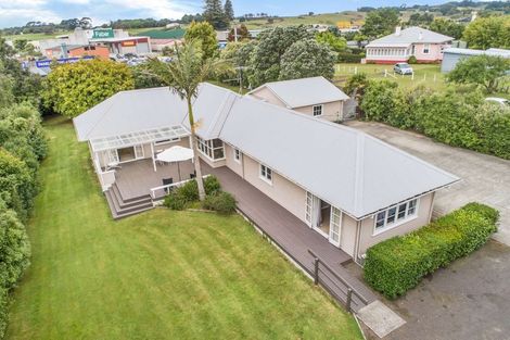 Photo of property in 171 Kitchener Road, Waiuku, 2123