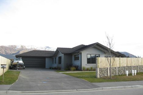 Photo of property in 21 Tyndall Street, Wanaka, 9305