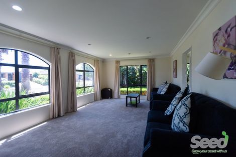 Photo of property in 12 Merlot Place, Rototuna, Hamilton, 3210