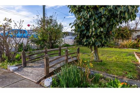 Photo of property in 13 Cradock Street, South New Brighton, Christchurch, 8062