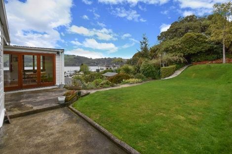 Photo of property in 1 Seddon Street, Ravensbourne, Dunedin, 9022