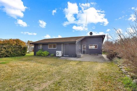 Photo of property in 19 Omarama Avenue, Omarama, 9412