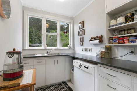 Photo of property in 21 Cleland Crescent, Naenae, Lower Hutt, 5011