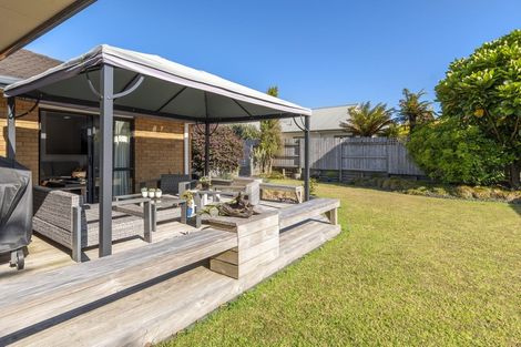 Photo of property in 27 Amberley Crescent, Bethlehem, Tauranga, 3110