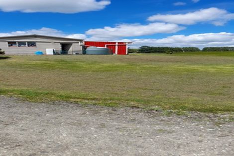 Photo of property in 341 Gallie Road, Matakohe, 0594