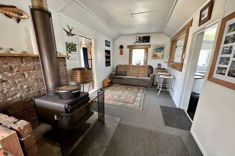 Photo of property in 12 Briscoe Street, Awakino, Mokau, 4376