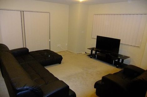 Photo of property in 18 Merlot Way, Te Atatu South, Auckland, 0610