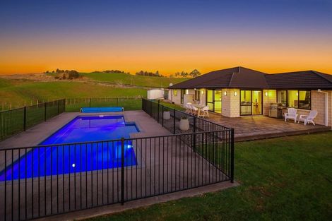 Photo of property in 350 Te Pahu Road, Te Pahu, Hamilton, 3285