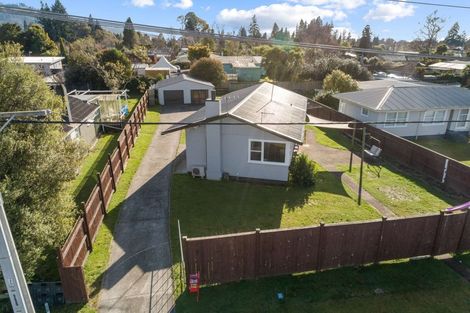 Photo of property in 37 Corlett Street, Utuhina, Rotorua, 3015