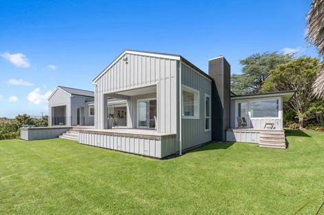 Photo of property in 201 Takatu Road, Tawharanui Peninsula, Warkworth, 0986