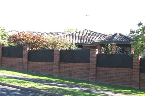 Photo of property in 23a Leicester Parade, Somerville, Auckland, 2014