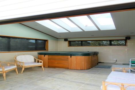 Photo of property in 72 Ahau Street, Moana, 7872