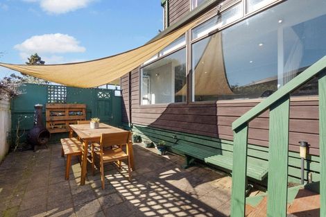 Photo of property in 44 Lansdowne Crescent, Glenview, Hamilton, 3206