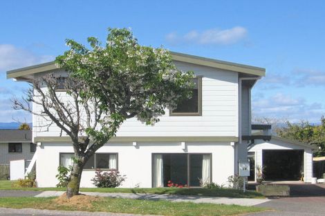 Photo of property in 10 Rihi Place, Nukuhau, Taupo, 3330