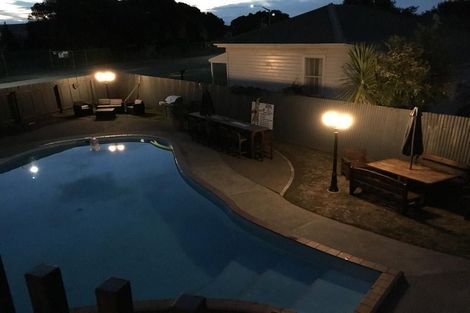 Photo of property in 1 Hurworth Place, College Estate, Whanganui, 4500