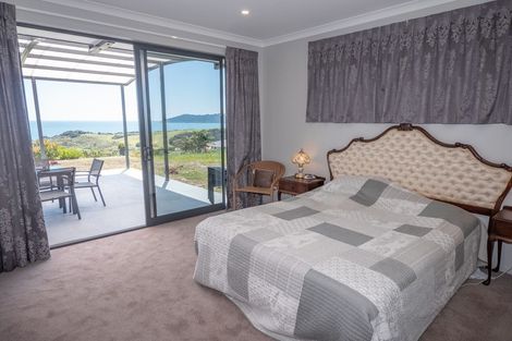 Photo of property in 31 Eagles Way, Cable Bay, 0420