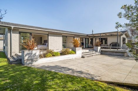 Photo of property in 27 Rimuvale Street, Pukehangi, Rotorua, 3015