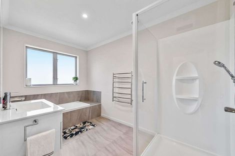 Photo of property in 25 Blue Jean Avenue, Rolleston, 7614