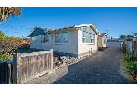 Photo of property in 27 Dunster Street, Burnside, Christchurch, 8053