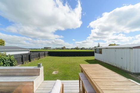 Photo of property in 8 Peters Avenue, Cloverlea, Palmerston North, 4412