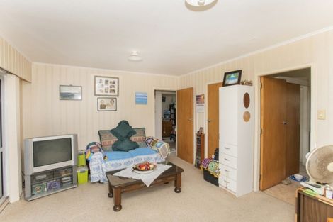 Photo of property in 49 Oak Street, Mangapapa, Gisborne, 4010