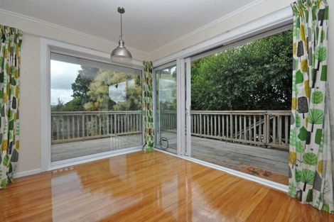 Photo of property in 20 Matipo Road, Te Atatu Peninsula, Auckland, 0610