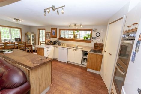 Photo of property in 2175 Main Road North, Sefton, Amberley, 7481