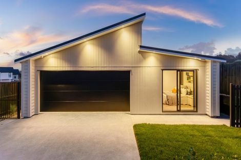 Photo of property in 3 Kauru Lane, Wainui, 0992