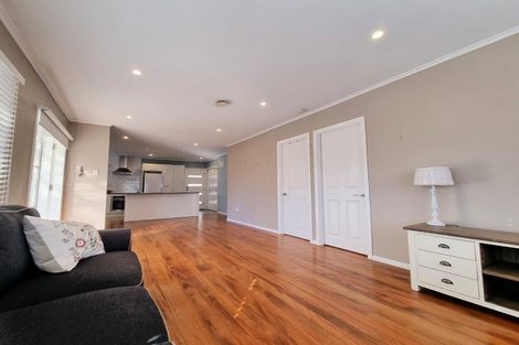 Photo of property in 20 Dobell Road, Stanmore Bay, Whangaparaoa, 0932